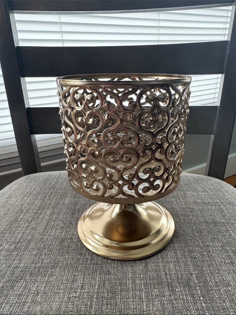 Bath & Body Works Golden Gate Pedestal 3 Wick Candle Sleeve Holder